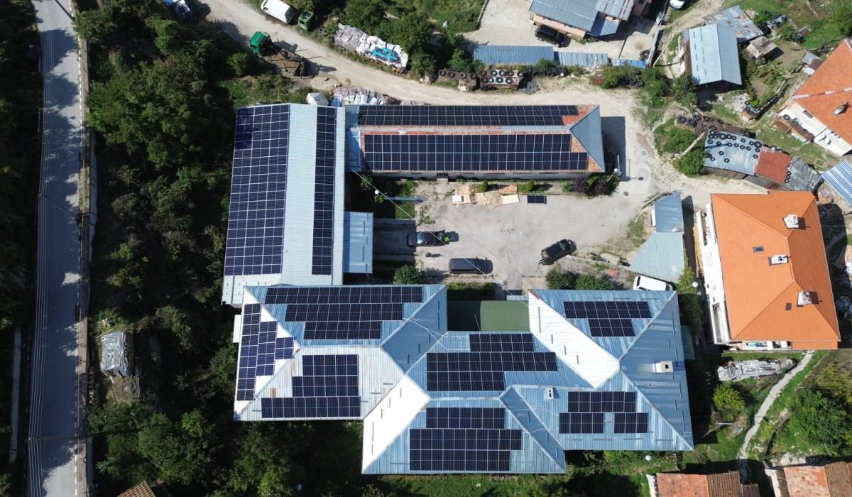 s.Gyovren, Devin 188kWp (2)